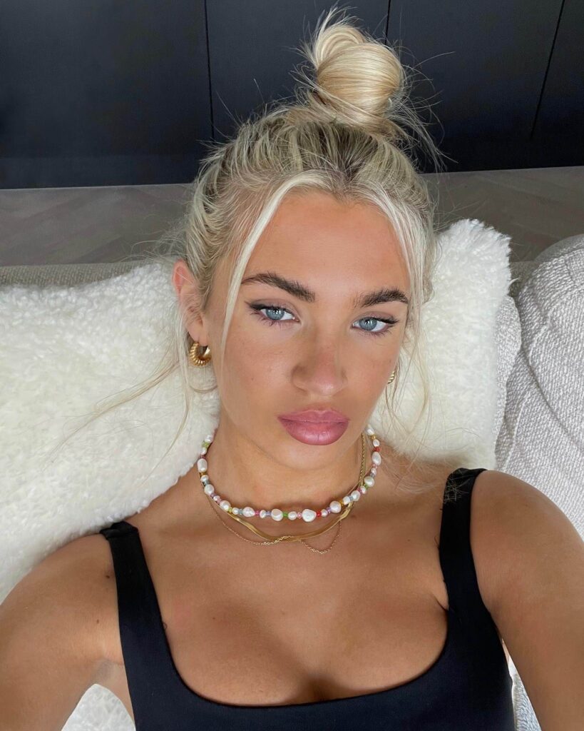 Элитная эскортница Эмма от escort-moscow