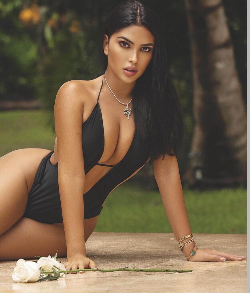 Эскортница Лана в Москве